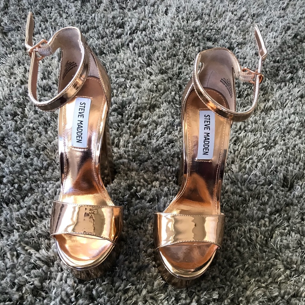 Steve Madden rose gold chunky heel - Picture 2 of 3